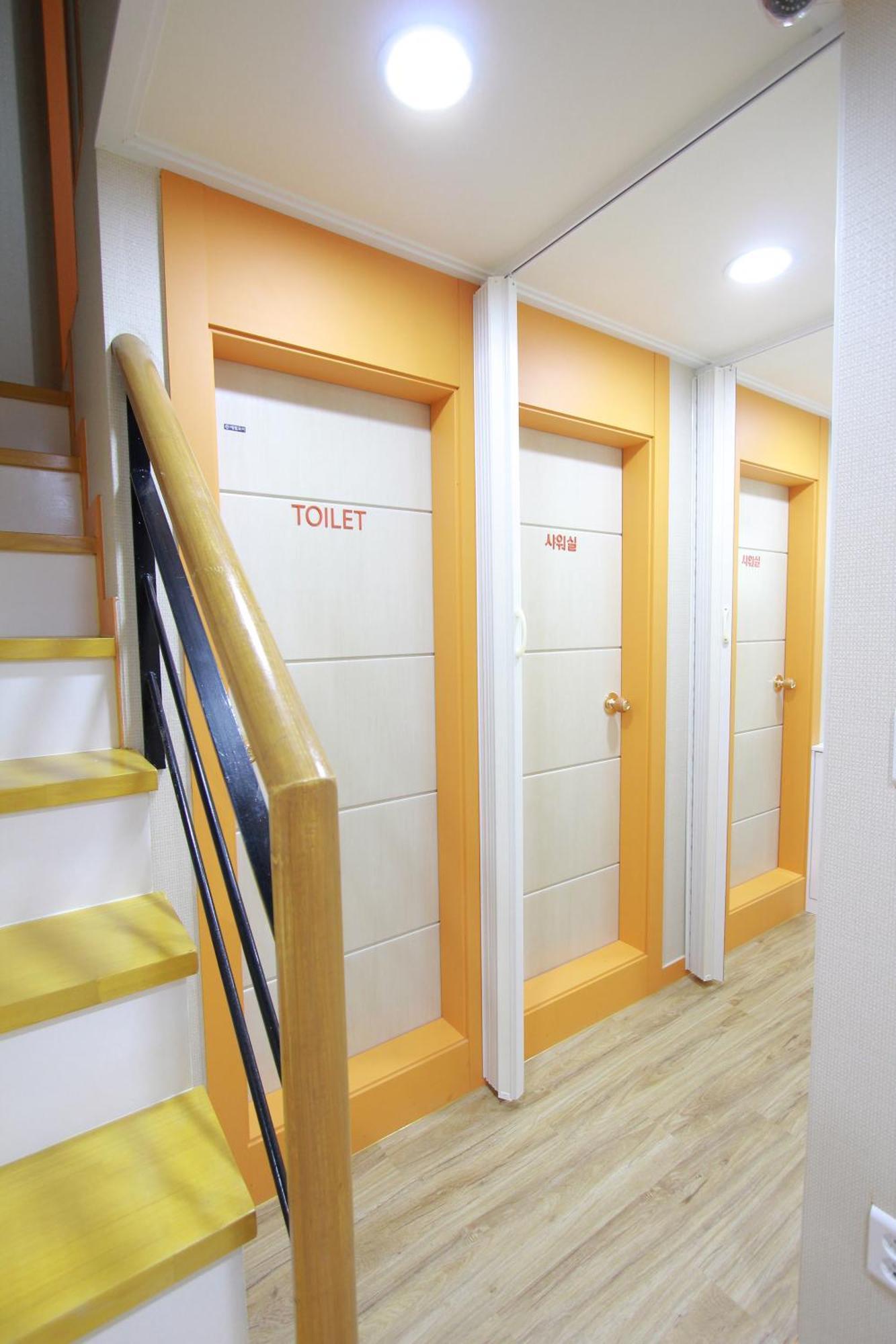 Hongdae Guesthouse Cocon Stay - Female Only Hospedagem domiciliar *