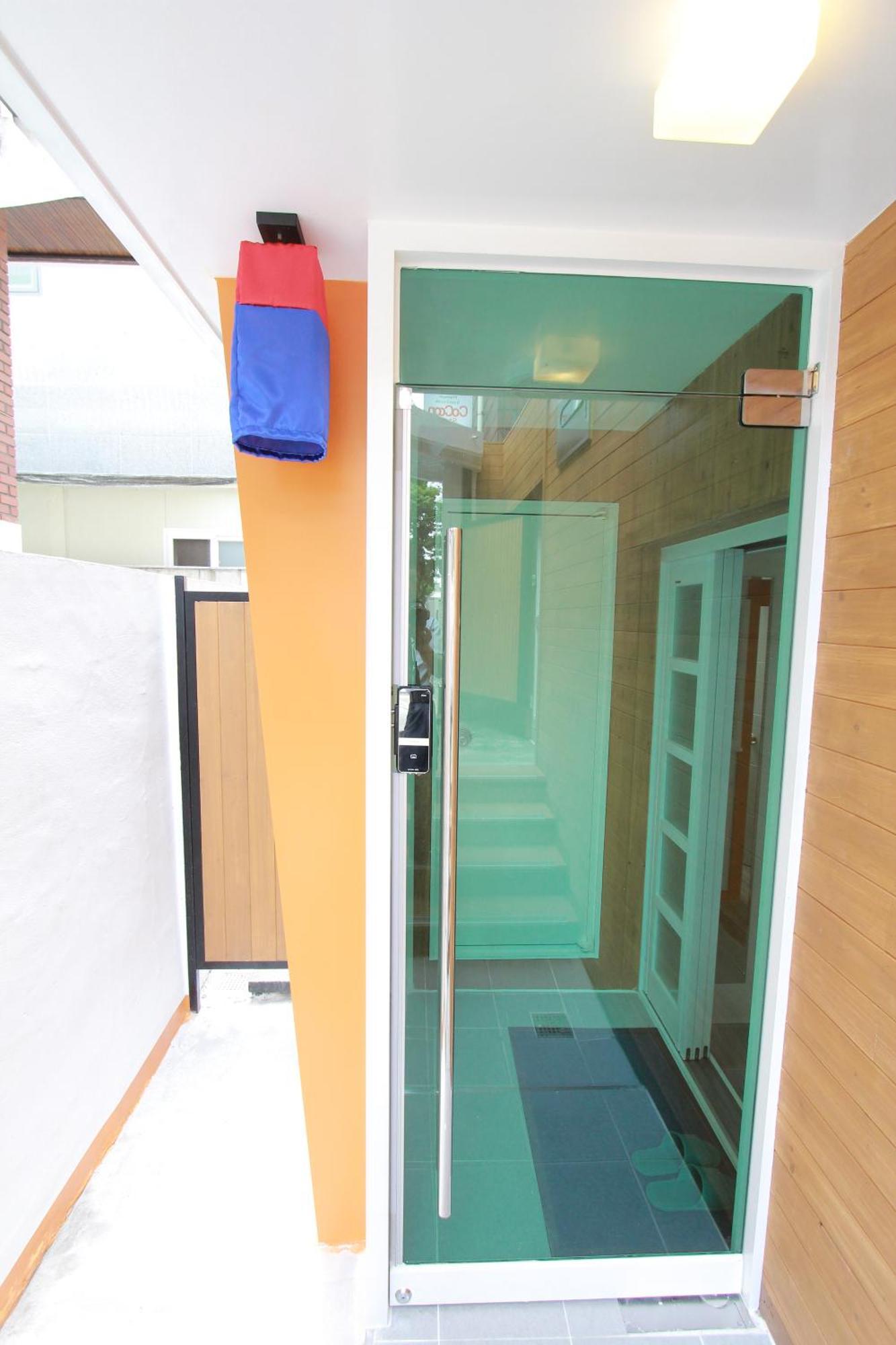 Hongdae Guesthouse Cocon Stay - Female Only Homestay Seoul
