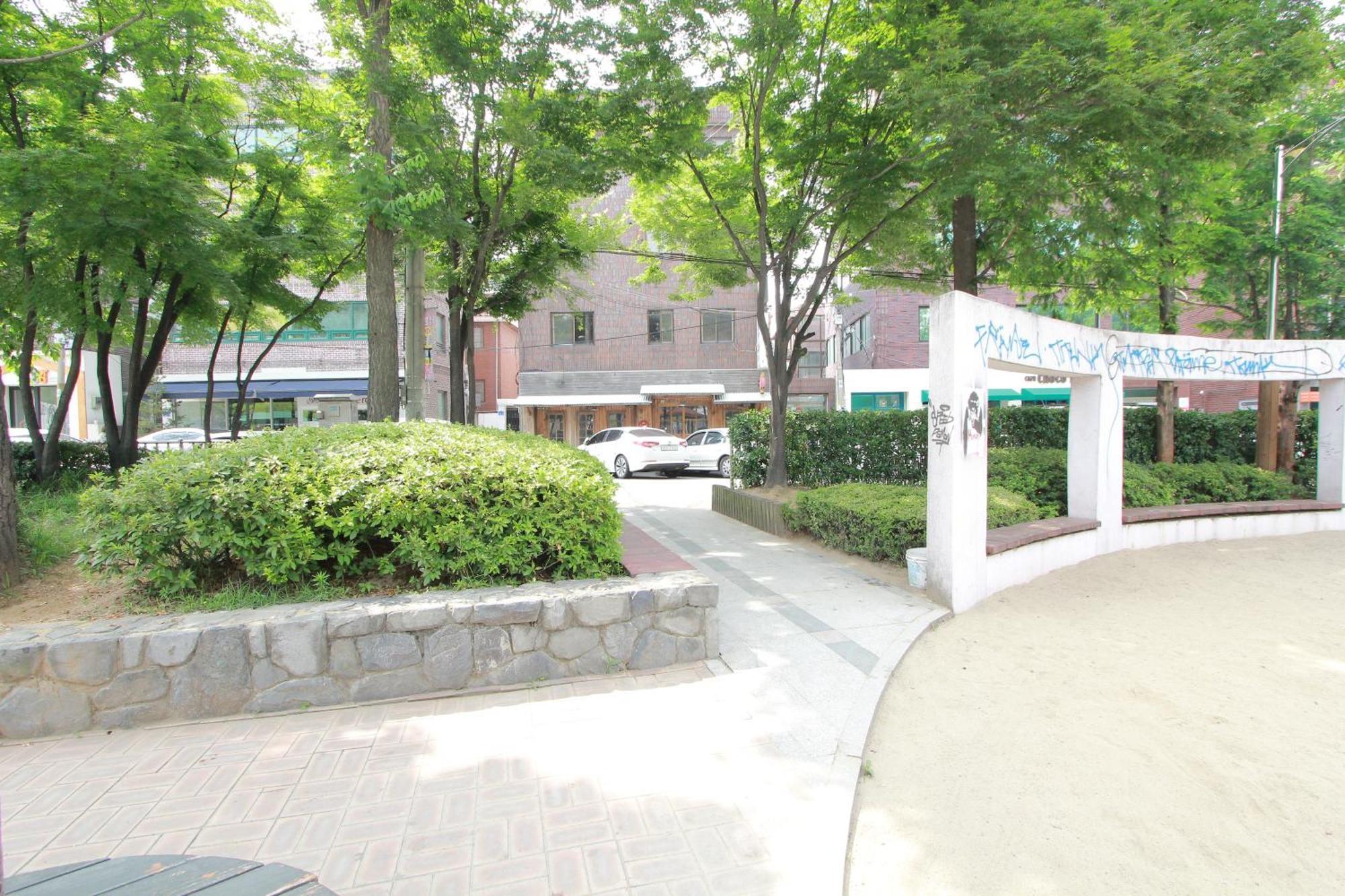 Hongdae Guesthouse Cocon Stay - Female Only *